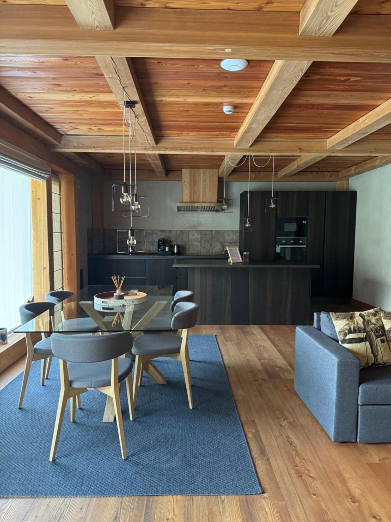 Au Charmant Petit Lac - Ecohotel Parc & Spa Champoluc Exteriör bild